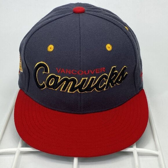 Zephyr Other - Vancouver Canucks Gray Snapback Hat Red Bill Embroidered Spell Out Zephyr (H13)